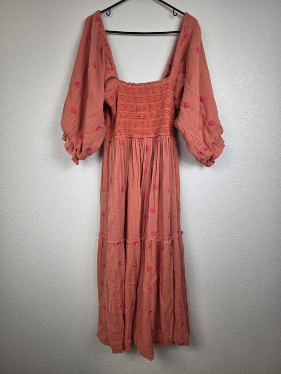 Free People Dresses & Skirts - Free People Embroidered Cotton Maxi Dress